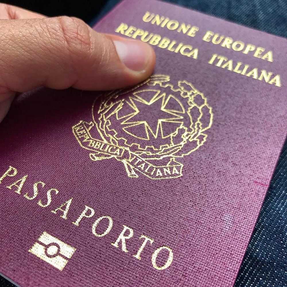 AUTHENTIC BIOMETRIC ITALIAN PASSPORT ,DL,ID CARD